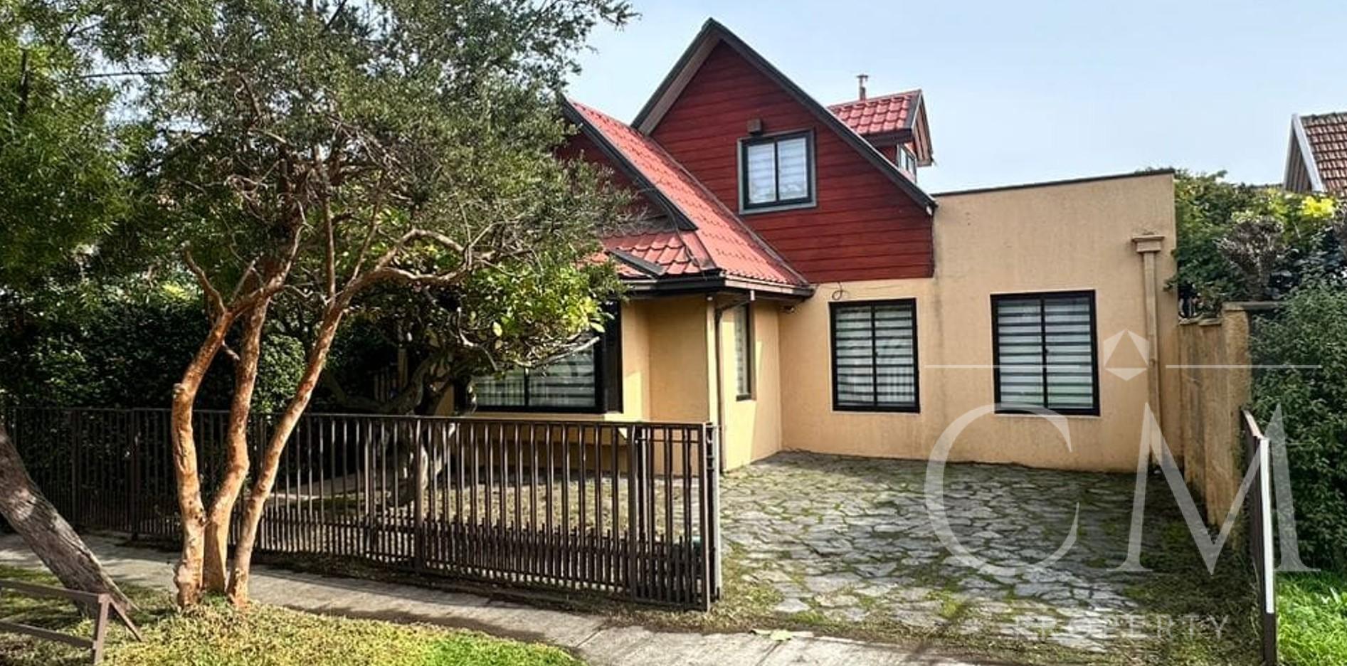 SE ARRIENDA CASA  CON QUINCHO, SECTOR RESIDENCIAL LOS ACACIOS, SAN PEDRO DE LA PAZ 